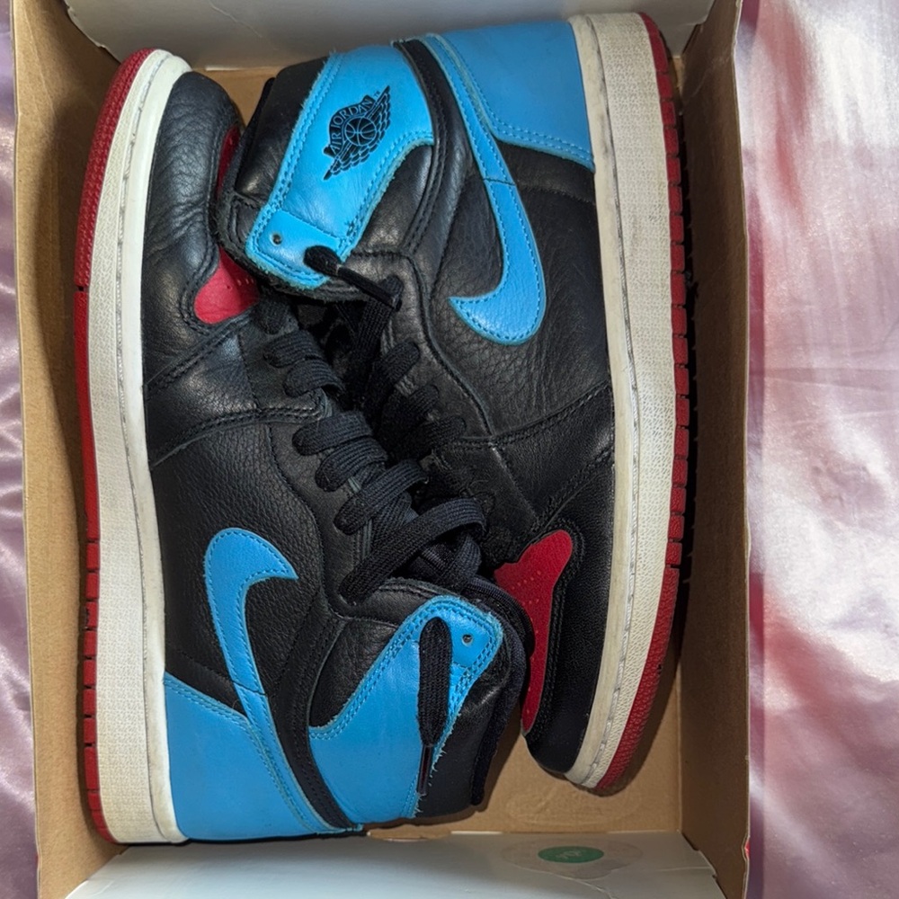 Nike Women's Sneakers - Black, Blue, Red